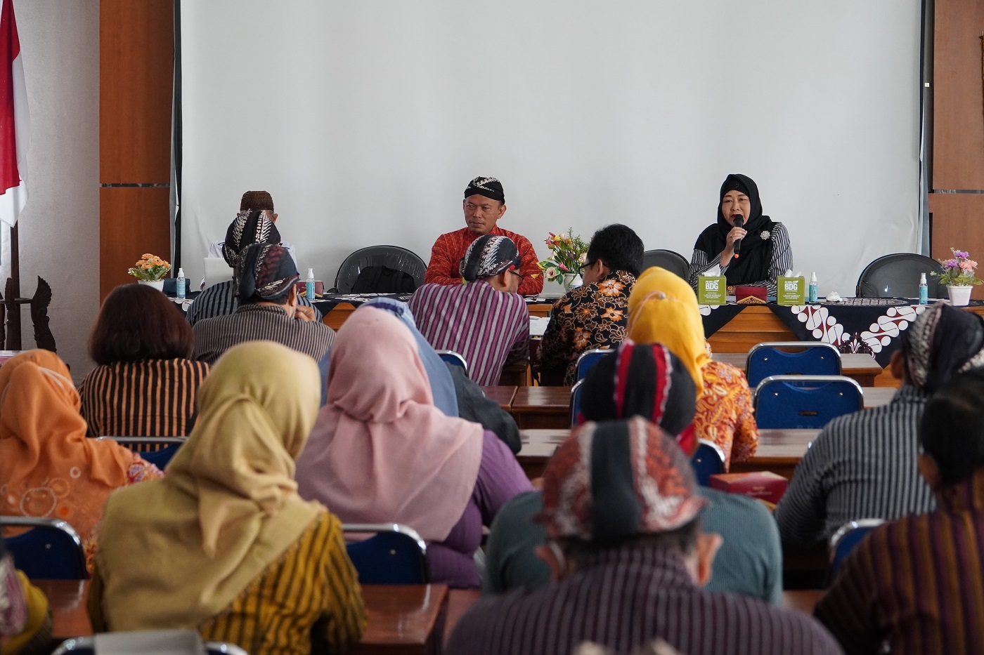 Dinas Pendidikan Kabupaten Gunungkidul melaksanakan kegiatan dibidang pendidikan dan pelayanan publik terkait pendidikan