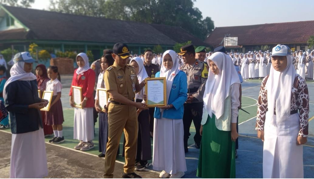 Kegiatan Flash Mob dalam Rangka Hari Anak Nasional di SMP Negeri 1 Wonosari