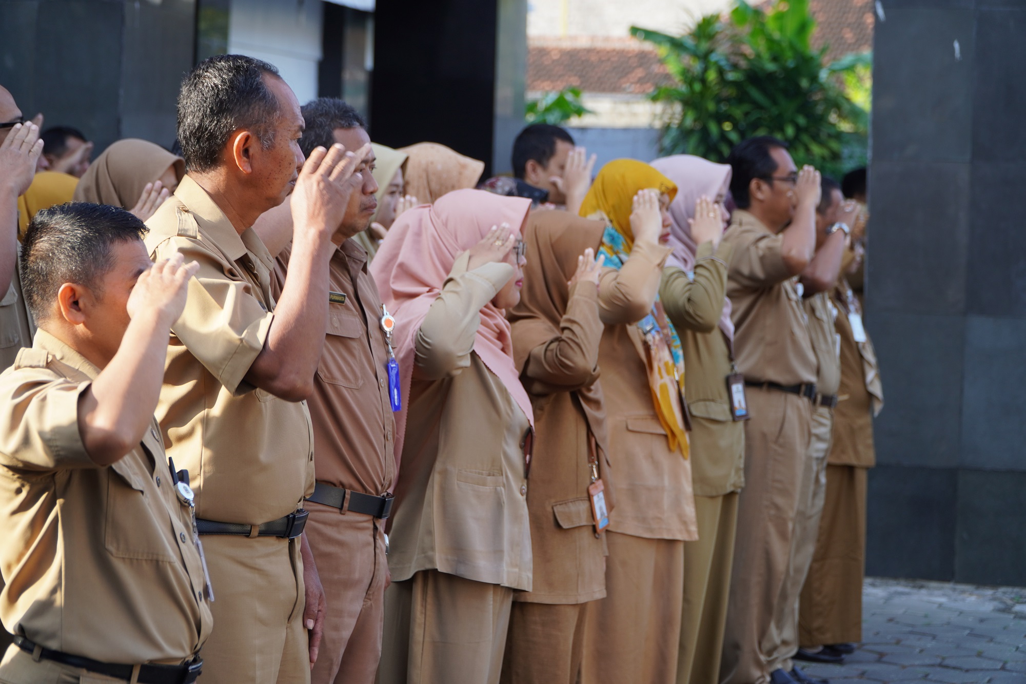 Apel Pegawai Dinas Pendidikan