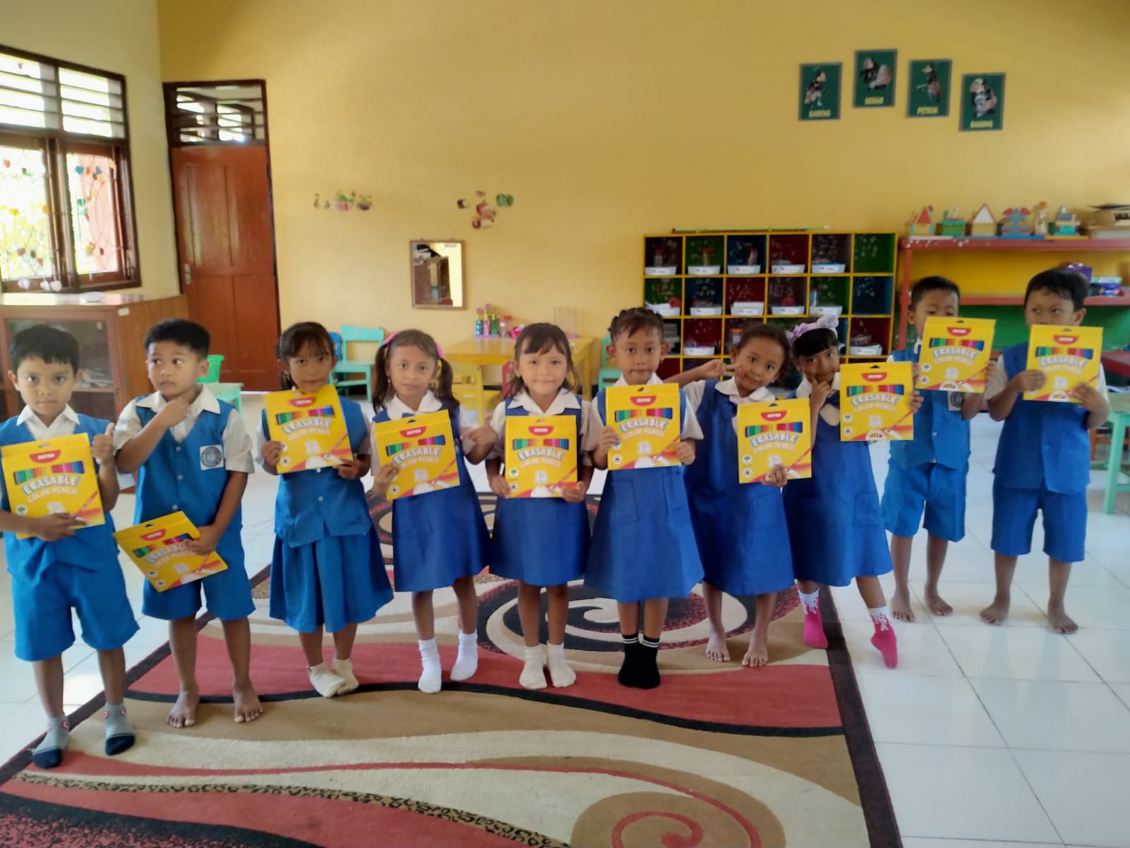 Gambar Dinas Pendidikan Gunungkidul Salurkan Alat Mewarnai untuk Siswa PAUD