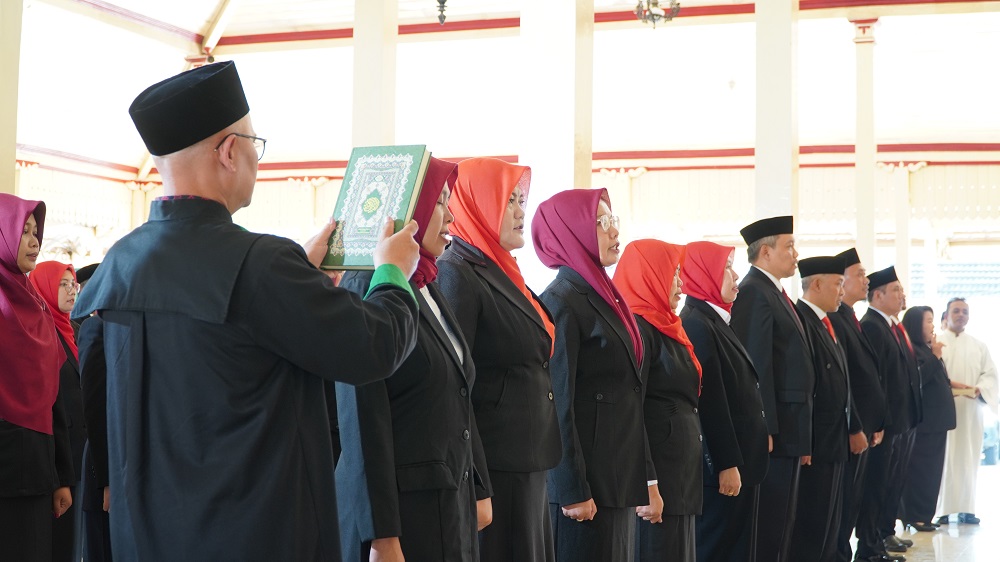 Perkuat Mutu Pendidikan, Pemerintah Kabupaten Gunungkidul Lantik 49 Guru Menjadi Kepala Sekolah