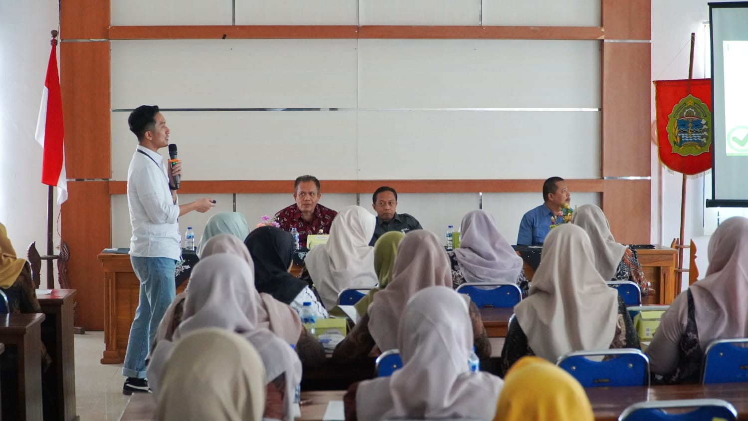 Sekretaris Dinas Pendidikan Buka Sosialisasi BPJS Ketenagakerjaan bagi Sekolah Penerima Revitalisasi Tahun 2026