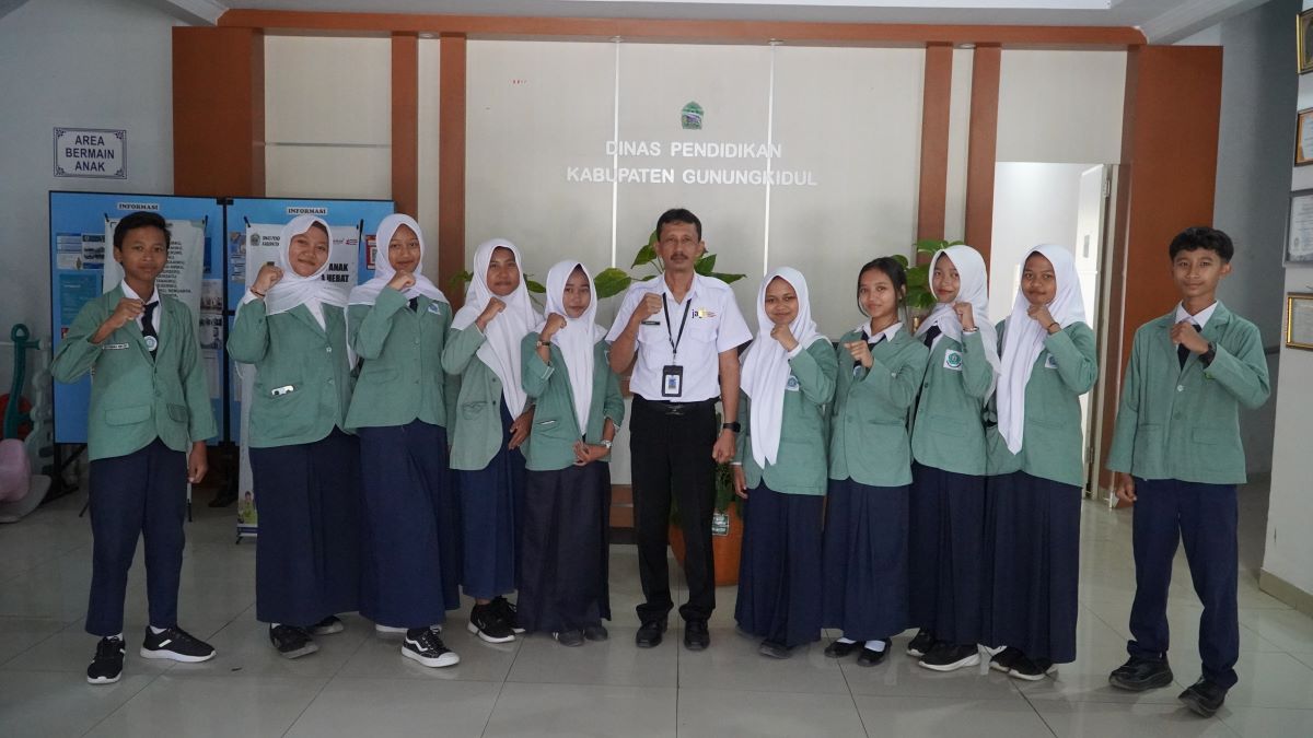 Gambar Berita SMP Negeri 4 Wonosari Siap Wakili Gunungkidul di Gurit Rinawit Tingkat DIY