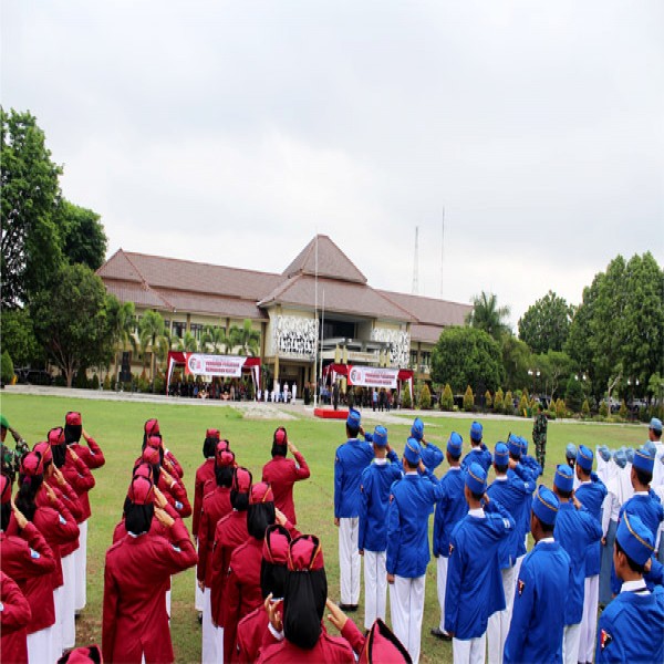 Gambar UPACARA PERINGATAN HARI PAHLAWAN