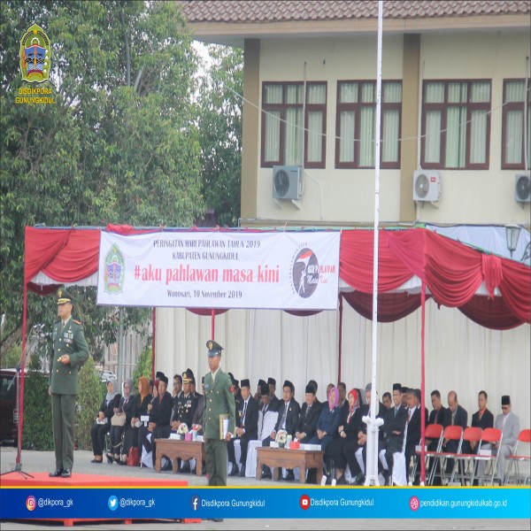 Gambar UPACARA PERAYAAN HARI PAHLAWAN