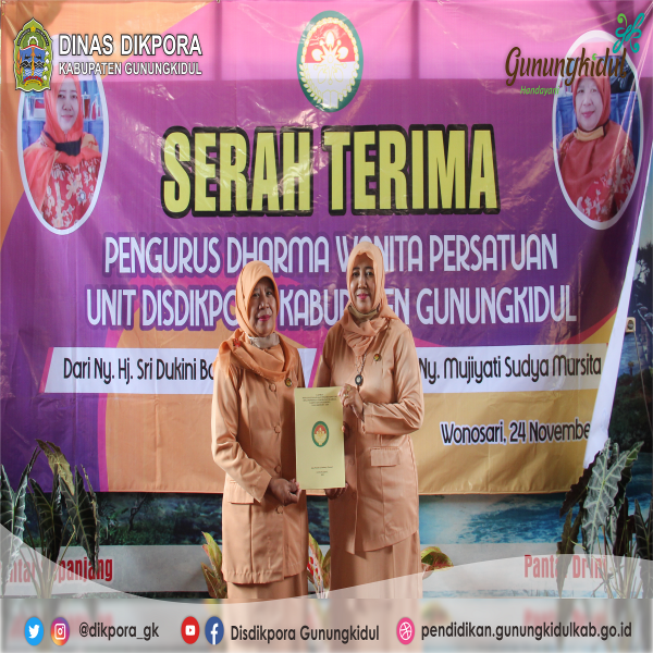 Gambar SERAH TERIMA PENGURUS DHARMA WANITA PERSATUAN UNIT DISDIKPORA KABUPATEN GUNUNGKIDUL