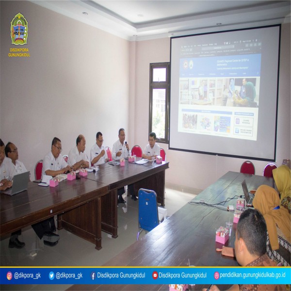 Gambar Dinas Pendidikan, Pemuda, dan Olahraga Kabupaten Gunungkidul telah melaksanakan pertemuan dengan SEAMEO QITEP