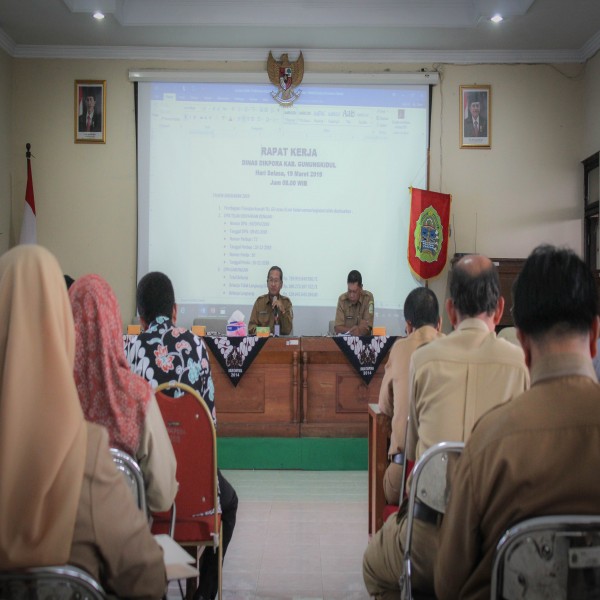 Gambar “Rapat Kerja Dinas Tahun 2019”