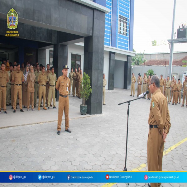 Gambar APEL KERJA RUTIN SENIN PAGI