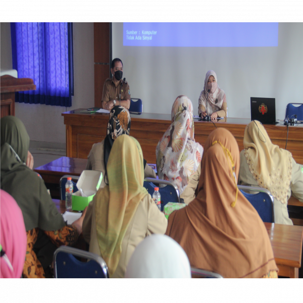 Gambar Rapat Koordinasi Persiapan Pelaksanaan Kegiatan Fisik PAUD dan PNF