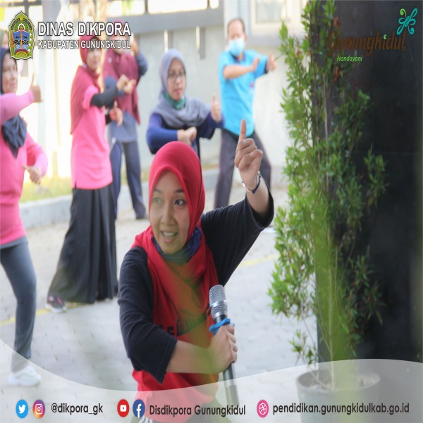 Gambar APEL JUM’AT PAGI RUTIN DAN FLASHMOB TARI BEKSAN WANARA