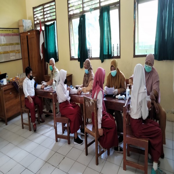 Gambar Vaksinasi Covid-19 SDN Krambilsawit Saptosari