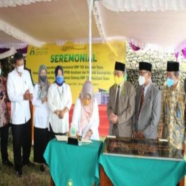 Gambar Persmian SMP TQS Assalam, Bupati Berharap Dapat Meningkatkan Kualitas Dan Kompetensi SDM Generasi Muda